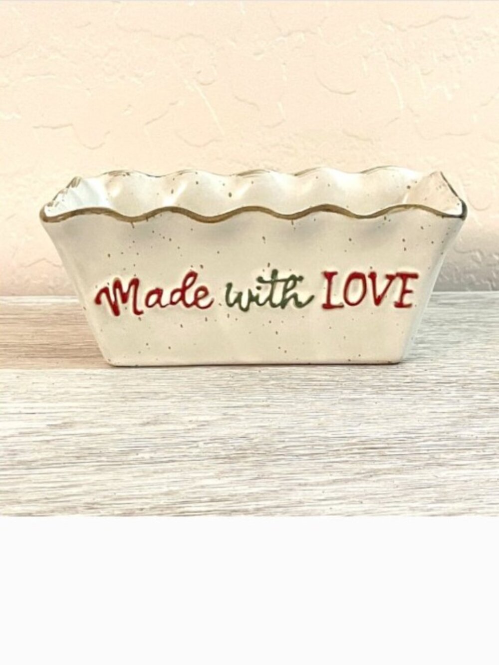 New Mud Pie Dish Made With Love Green Red Ruffle Edge Ceramic Baking Serving NWT